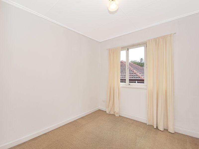 245 Swann Road, Taringa QLD 4068