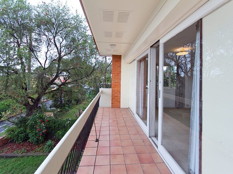 245 Swann Road, Taringa QLD 4068