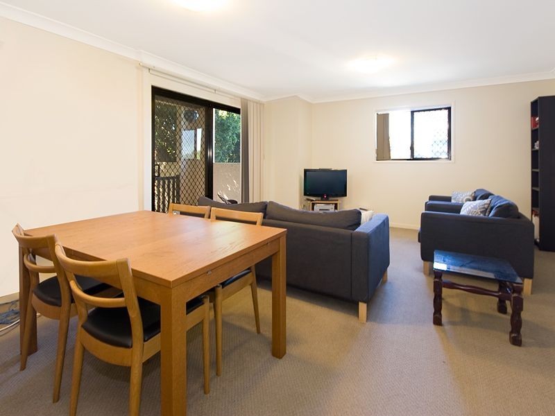 6/57 Coonan Street, Indooroopilly QLD 4068
