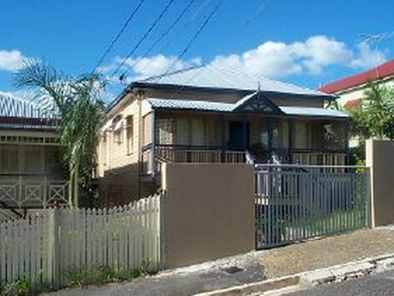 15 Ewart Street, Paddington QLD 4064