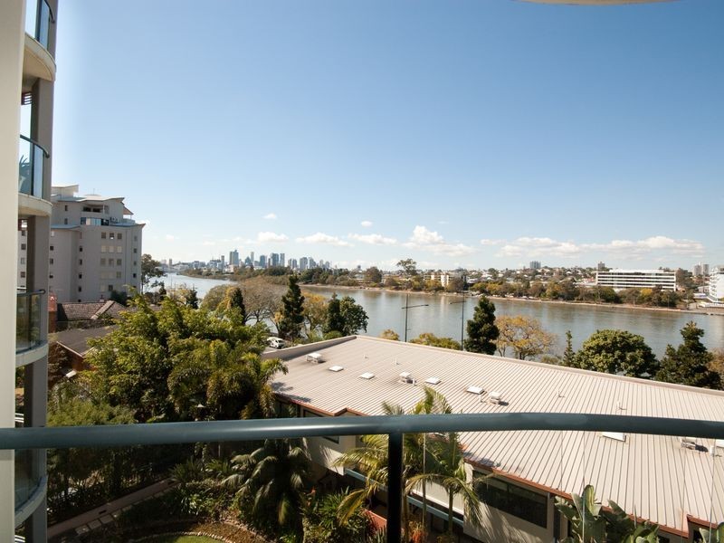 49/9 Sylvan Road, Toowong QLD 4066