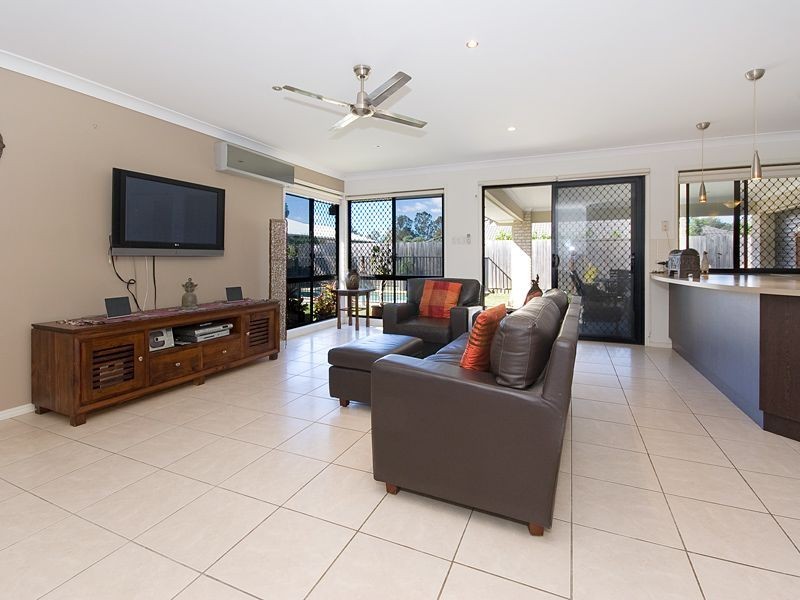 11 Redunca Place, Moggill QLD 4070