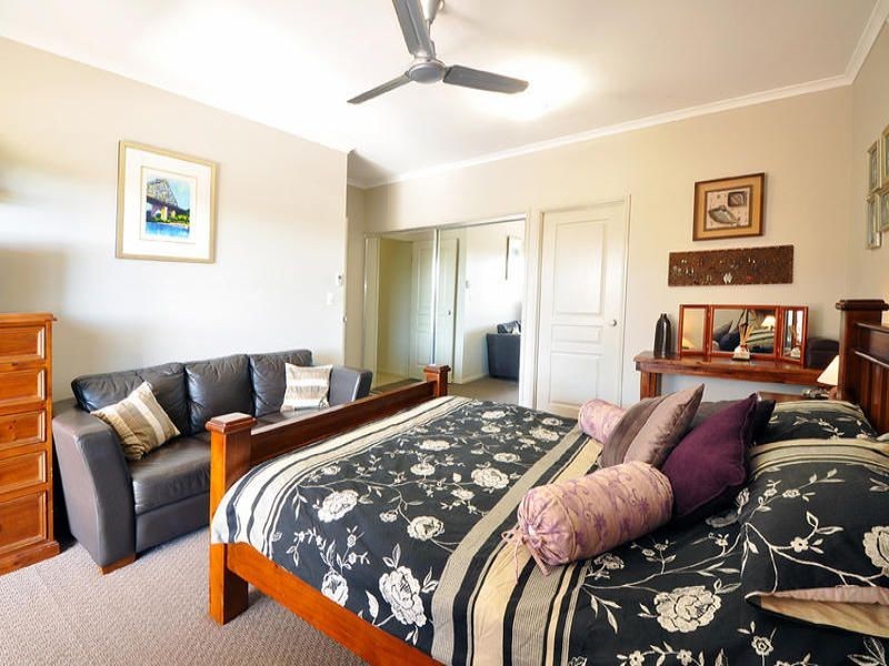 153 Silky Oak Avenue, Moggill QLD 4070