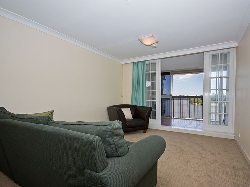 5/8 Sandford Street, St Lucia QLD 4067
