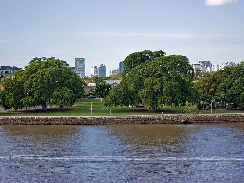 5/8 Sandford Street, St Lucia QLD 4067