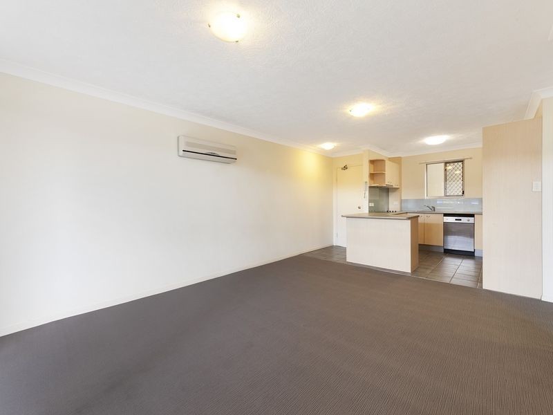 2/69 Coonan Street, Indooroopilly QLD 4068