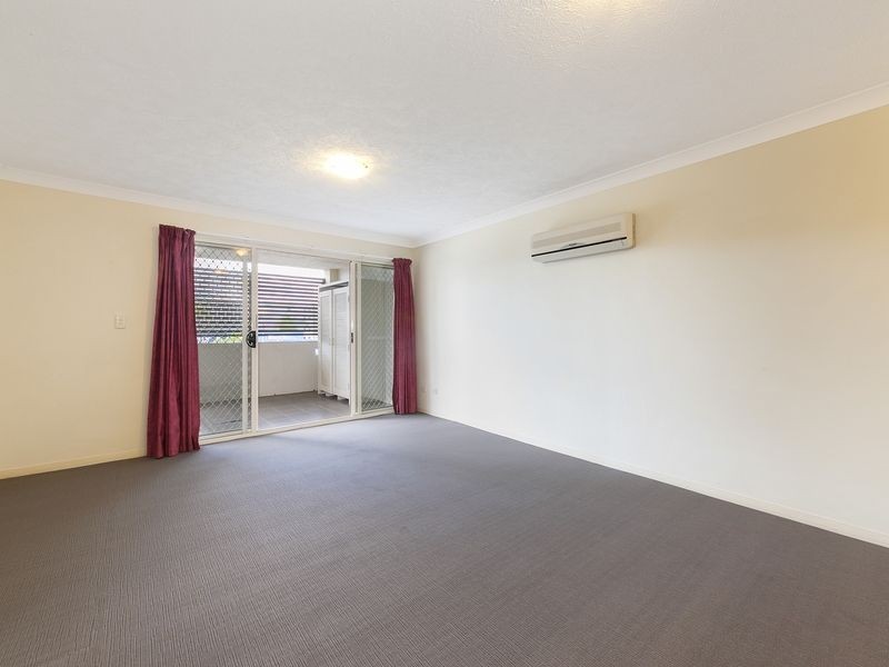 2/69 Coonan Street, Indooroopilly QLD 4068