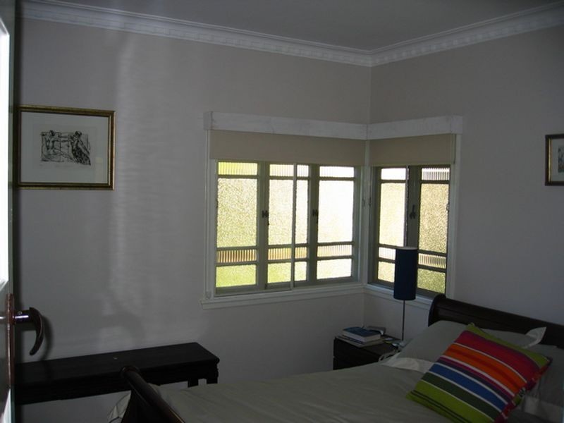 93 Main Avenue, Bardon QLD 4065