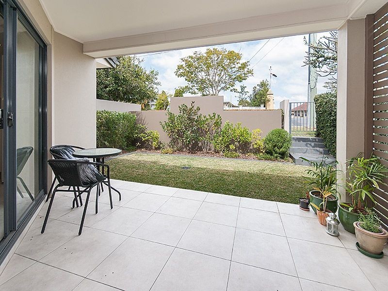4/60 Kensington Terrace, Toowong QLD 4066
