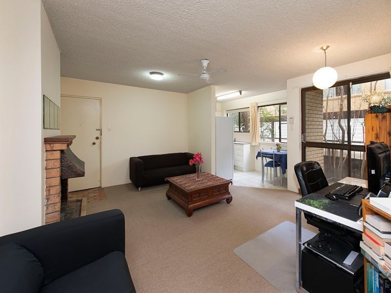 2/17 Kingsford Street, Auchenflower QLD 4066