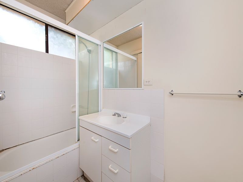 2/17 Kingsford Street, Auchenflower QLD 4066