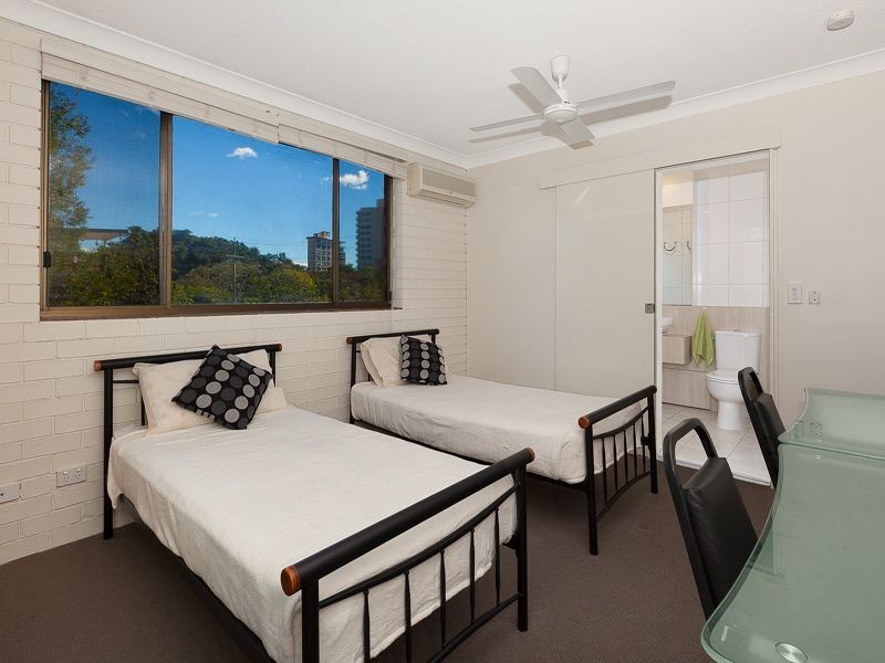 6/237 Sir Fred Schonell Drive, St Lucia QLD 4067