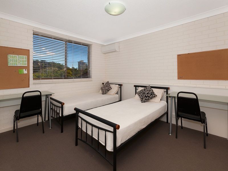 6/237 Sir Fred Schonell Drive, St Lucia QLD 4067