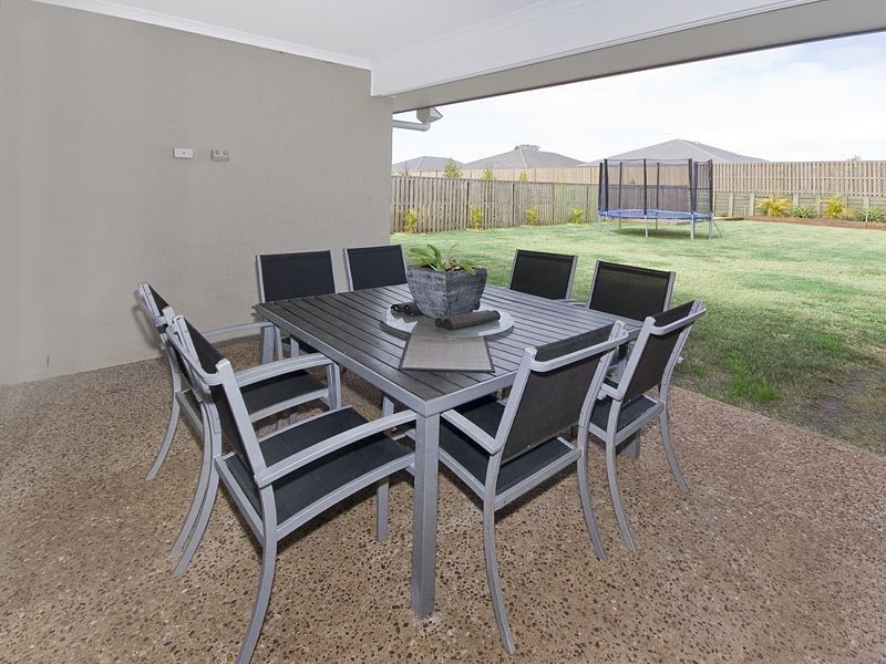 51 Paperbark Circuit, Moggill QLD 4070