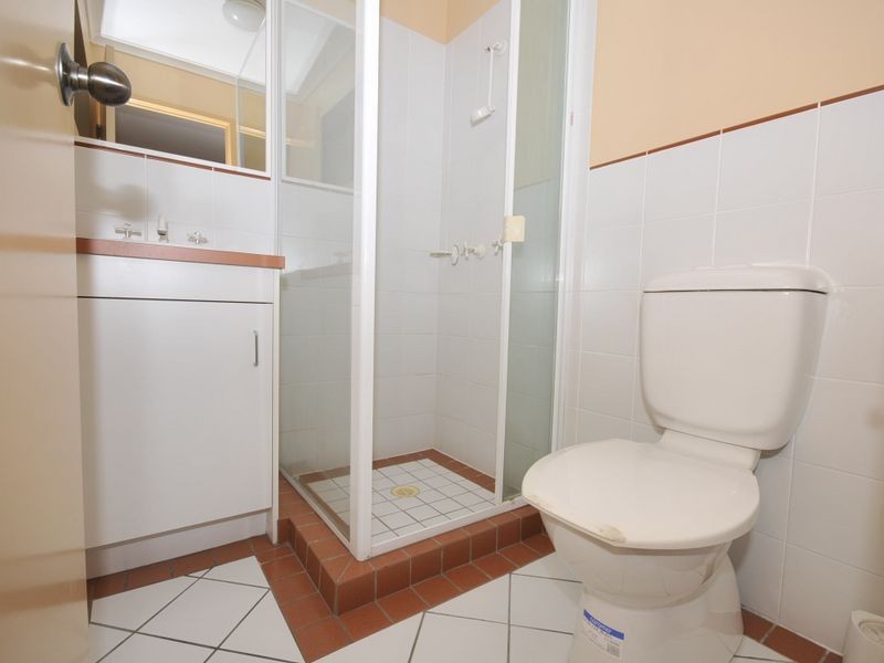 16/31 Glen Road, Toowong QLD 4066