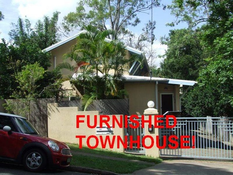 2/49 Bellevue Terrace, St Lucia QLD 4067