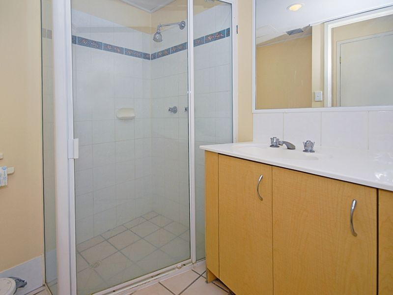18/44 Lissner Street, Toowong QLD 4066