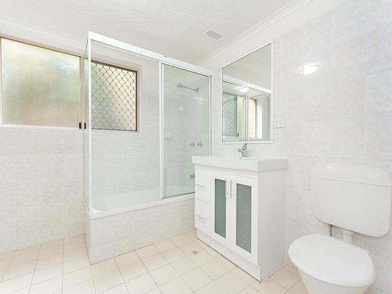 2/29 Brisbane Street, St Lucia QLD 4067