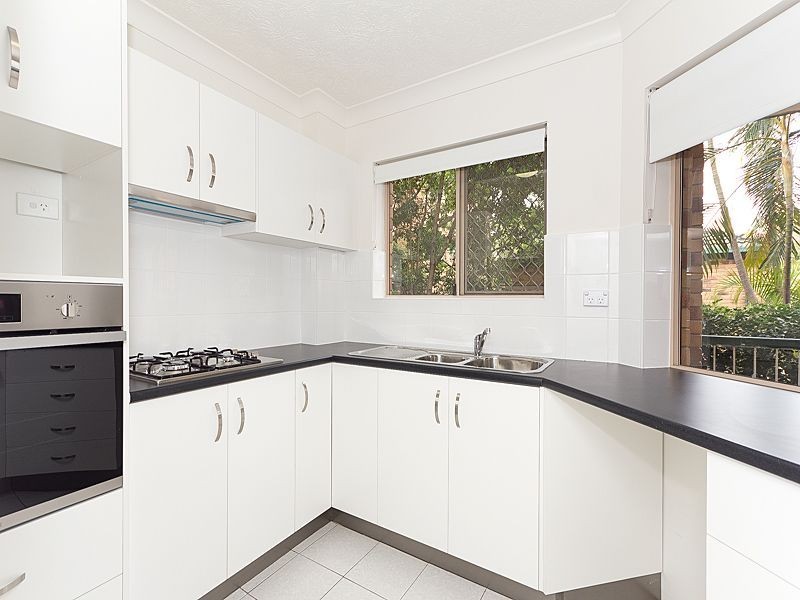 2/29 Brisbane Street, St Lucia QLD 4067