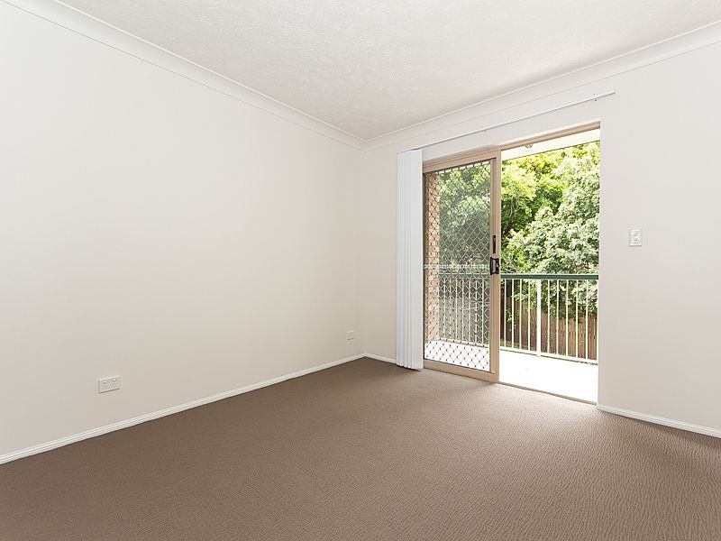 2/29 Brisbane Street, St Lucia QLD 4067