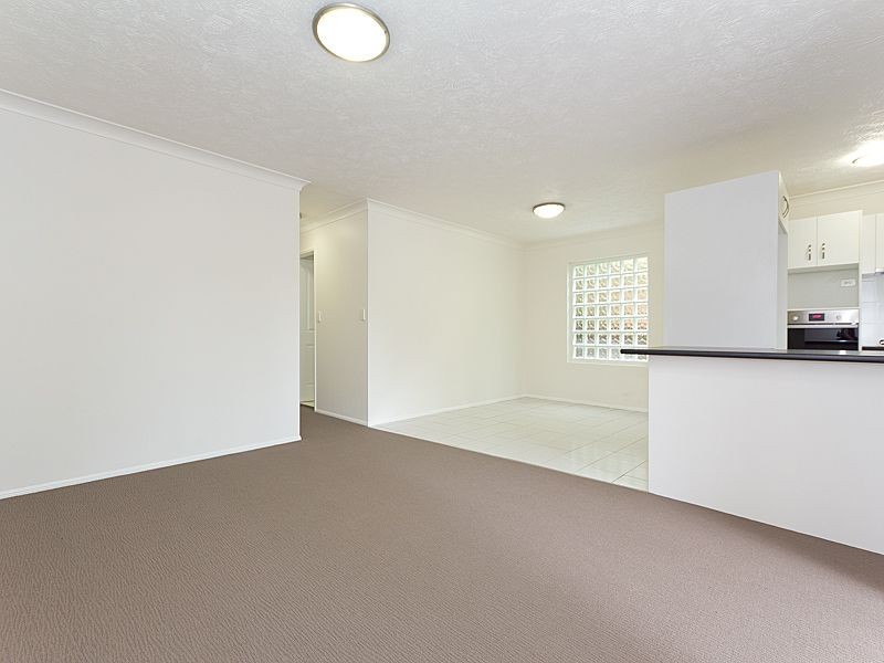 2/29 Brisbane Street, St Lucia QLD 4067