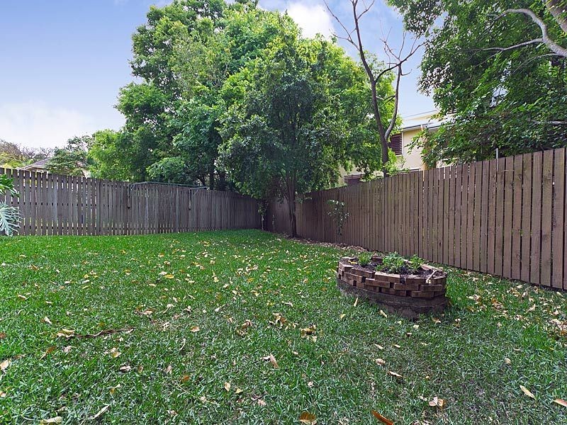 2/29 Brisbane Street, St Lucia QLD 4067