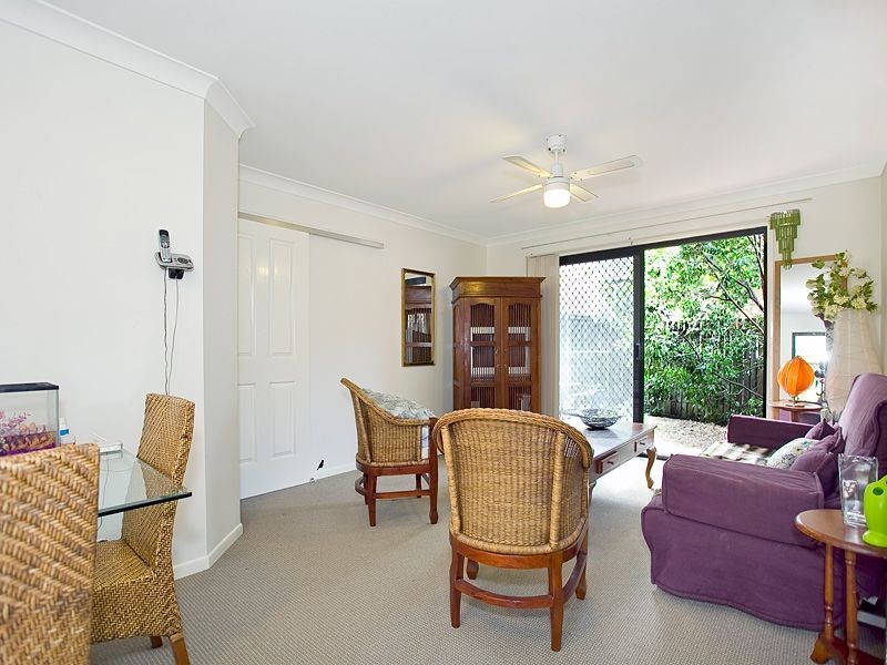 4/57 Coonan Street, Indooroopilly QLD 4068