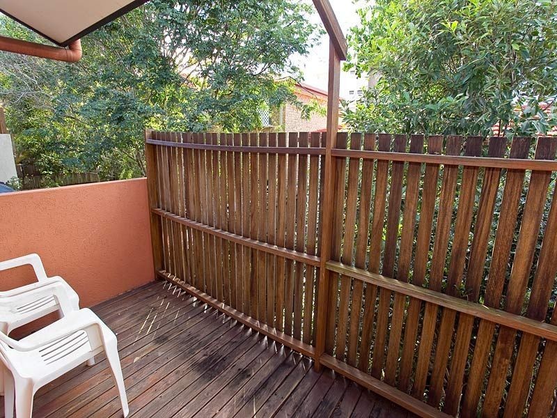 4/57 Coonan Street, Indooroopilly QLD 4068