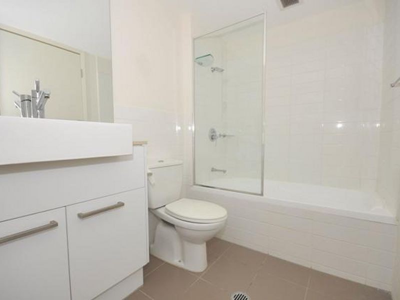 482/803 Stanley Street, Woolloongabba QLD 4102