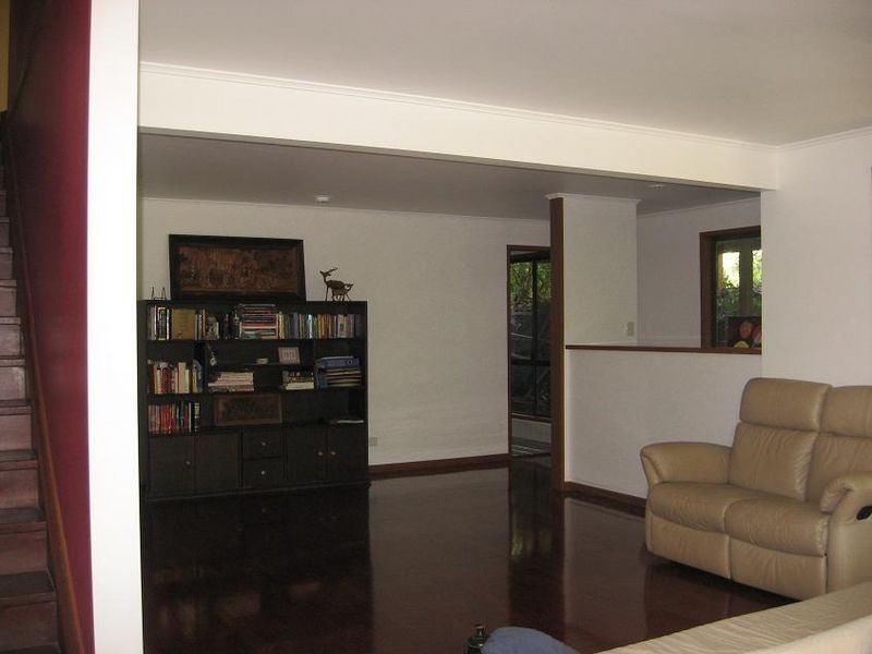 18 Broadmoor Street, Kenmore QLD 4069