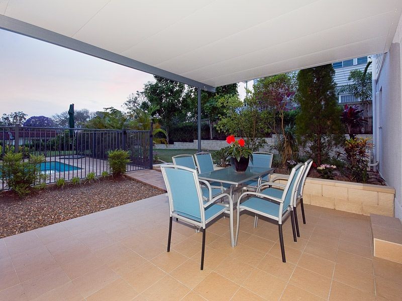 26 Glenny Street, Toowong QLD 4066