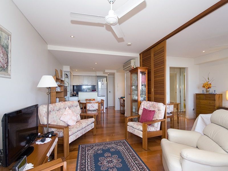 23/26 Holland Street, Toowong QLD 4066