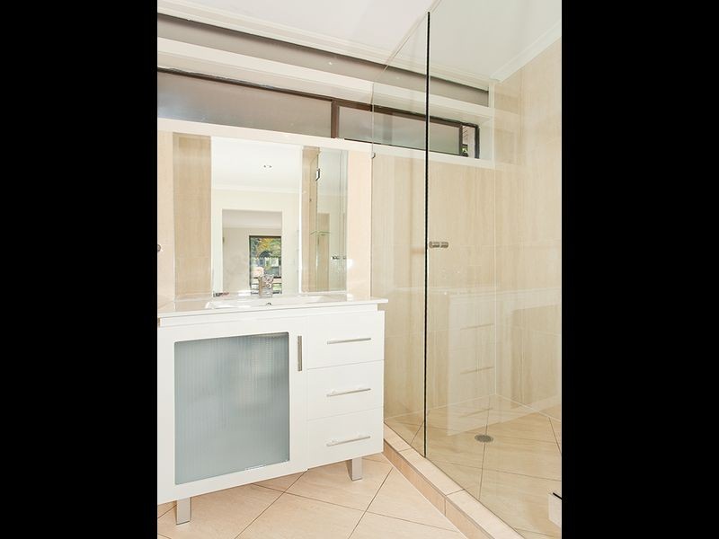 5 Citron Court, Bellbowrie QLD 4070