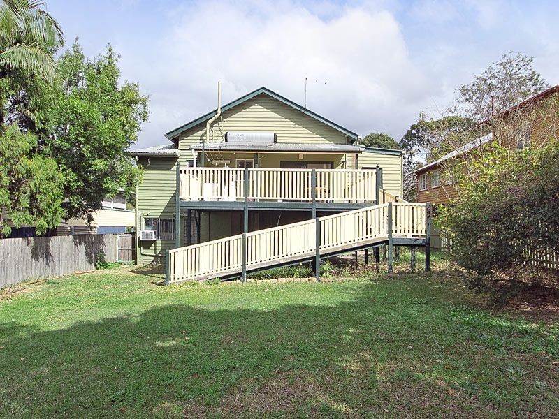 62 Le Geyt Street, Windsor QLD 4030