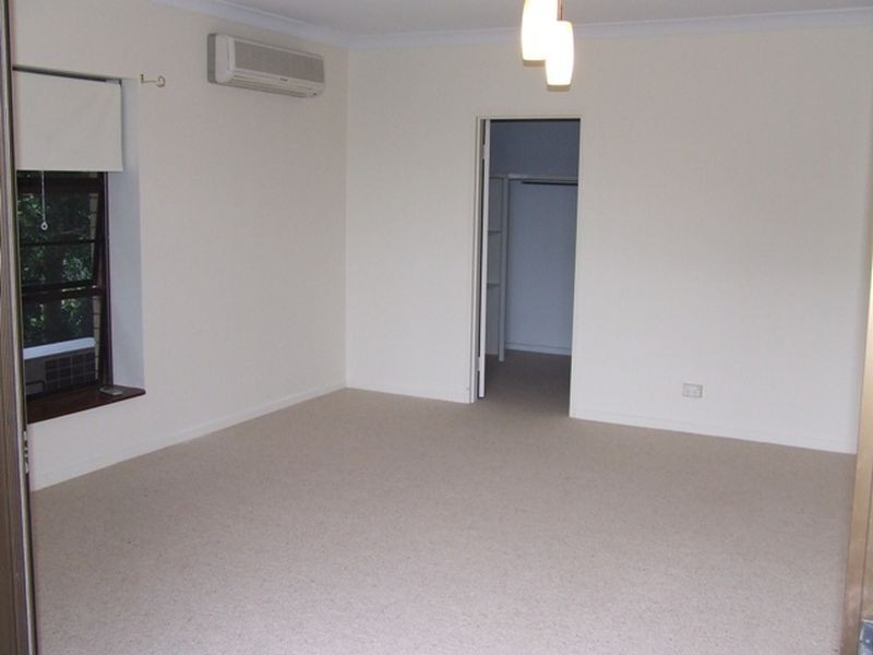 21B/32 Swann Road, Taringa QLD 4068