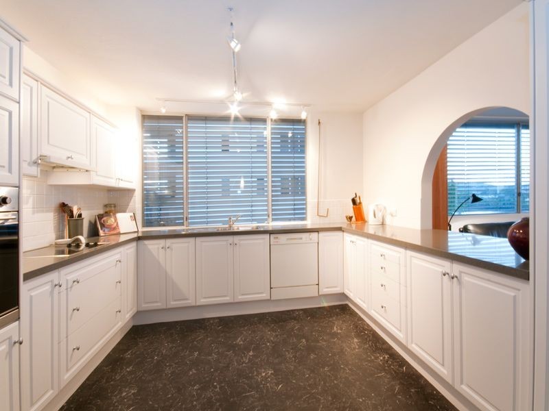 8/108 Macquarie Street, St Lucia QLD 4067
