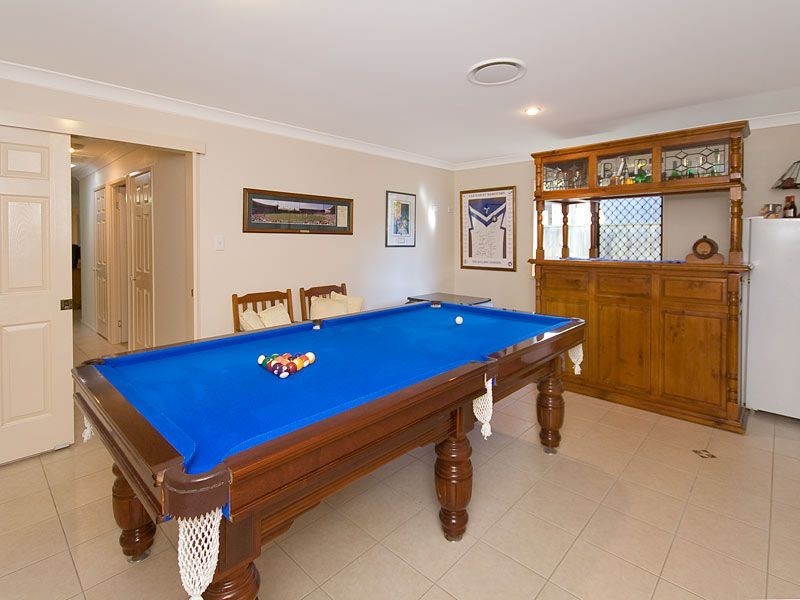 38 Rise Place, Moggill QLD 4070