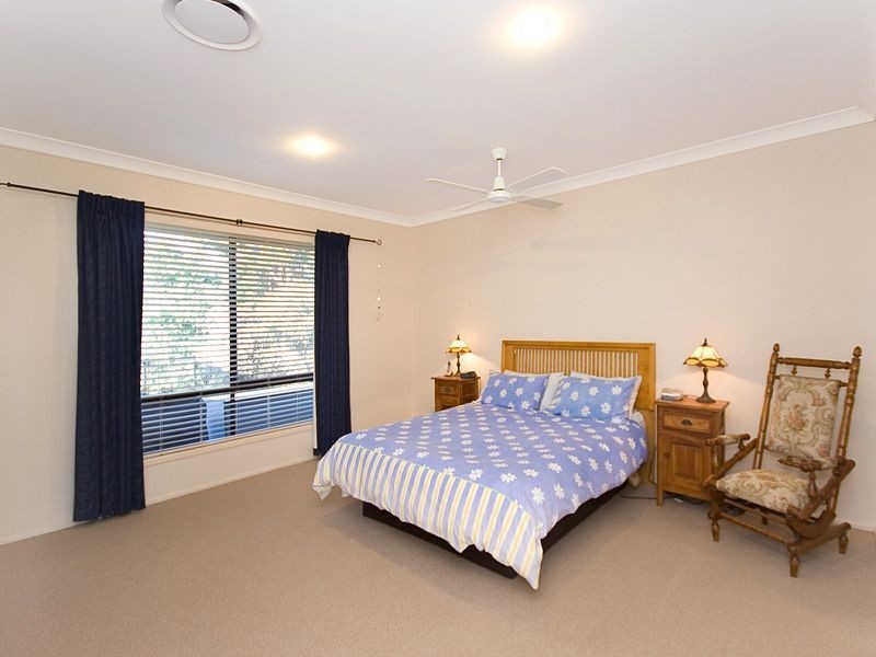 38 Rise Place, Moggill QLD 4070