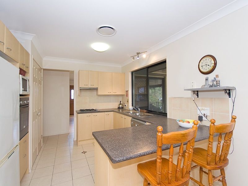 38 Rise Place, Moggill QLD 4070