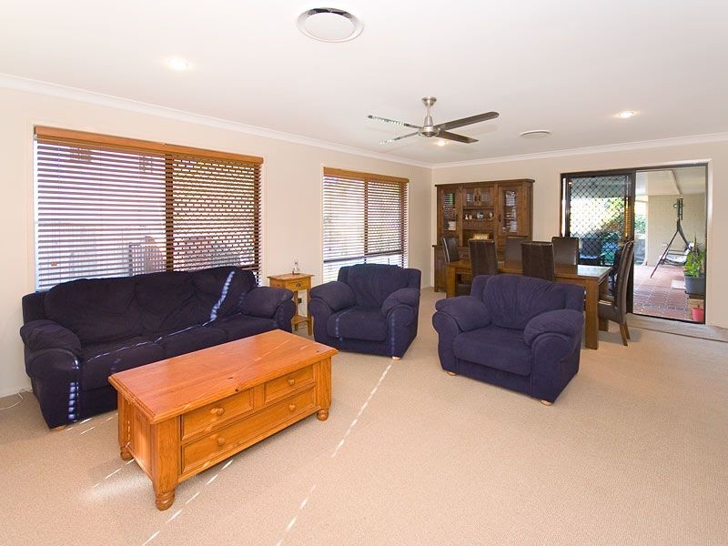 38 Rise Place, Moggill QLD 4070
