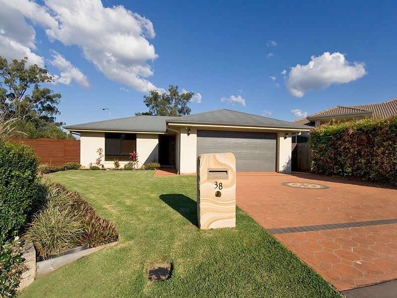 38 Rise Place, Moggill QLD 4070