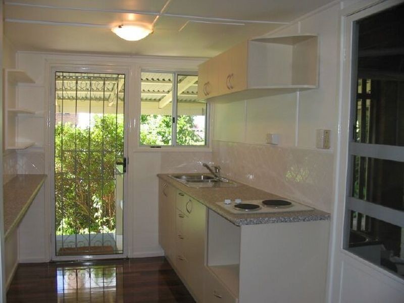 53 Sisley Street, St Lucia QLD 4067