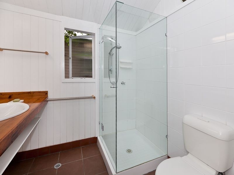 49 Jones Street, Auchenflower QLD 4066