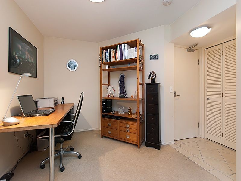 126/66 Dunmore Terrace, Auchenflower QLD 4066
