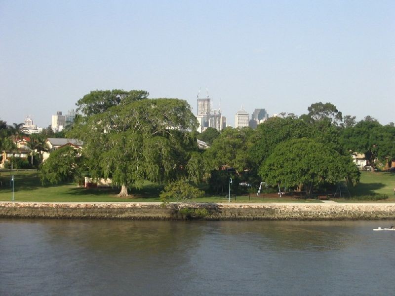 6/8 Sandford Street, St Lucia QLD 4067