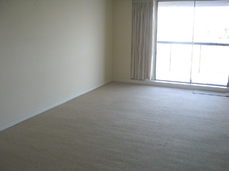 6/8 Sandford Street, St Lucia QLD 4067