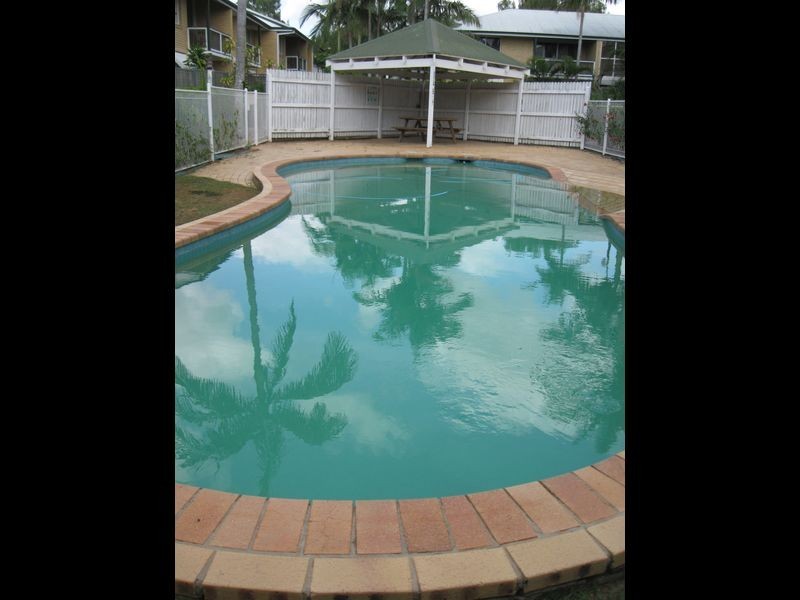 13/22 Warren Street, St Lucia QLD 4067