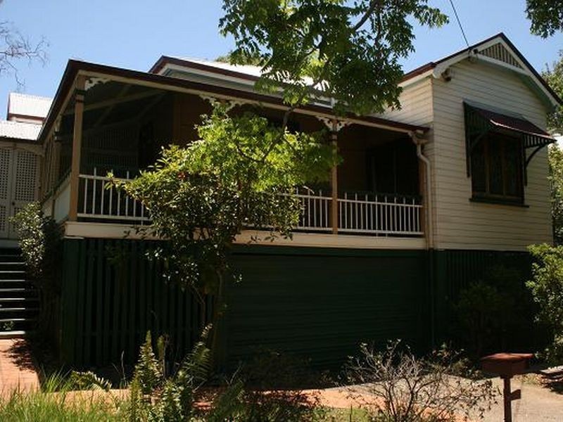 19 Explorer Street, Toowong QLD 4066