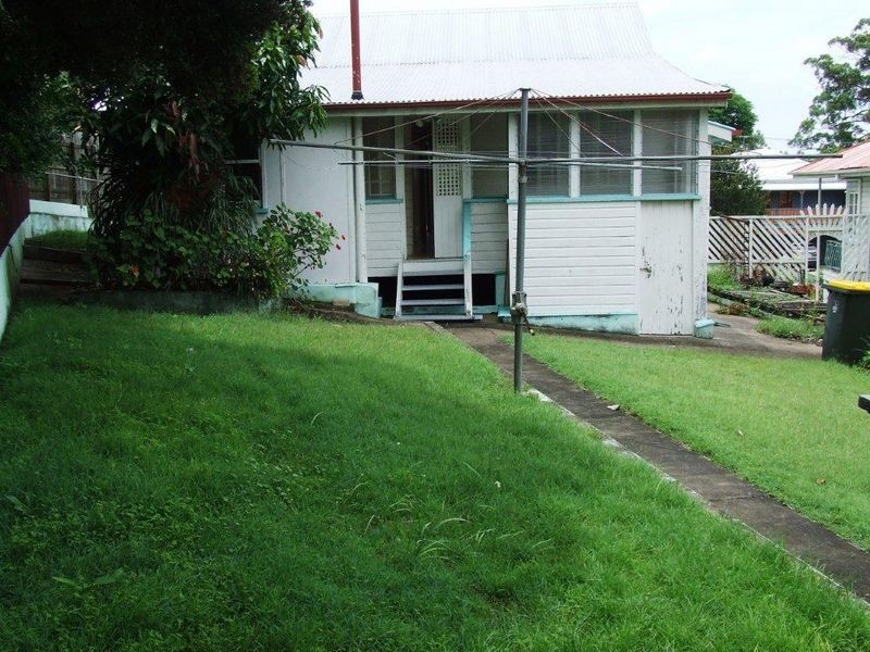9 Clarke Street, Bardon QLD 4065