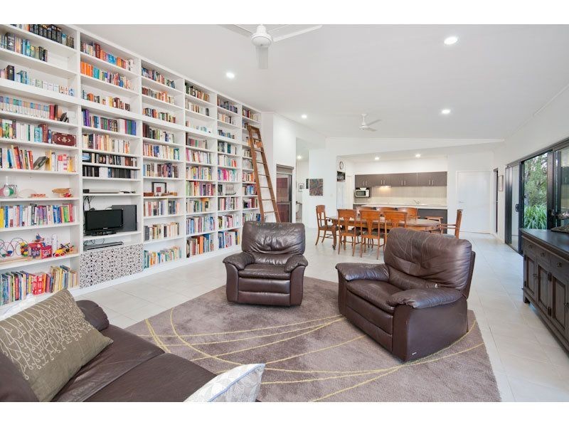 80 White Cedar Road, Pullenvale QLD 4069